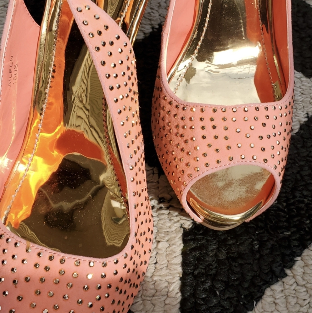 Shoedazzle size 10